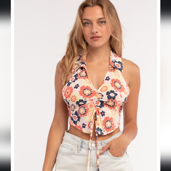 Tillys RSQ Collared Cinch Front Halter Top. - Picture 3 of 8